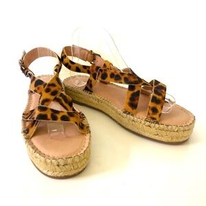 Madewell
Malia Asymmetric Leopard Leather Calf Hair Espadrille Sandal Size 91/2